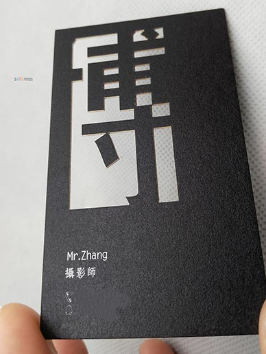 激光雕刻名片為您形象加分，成功快人一步！