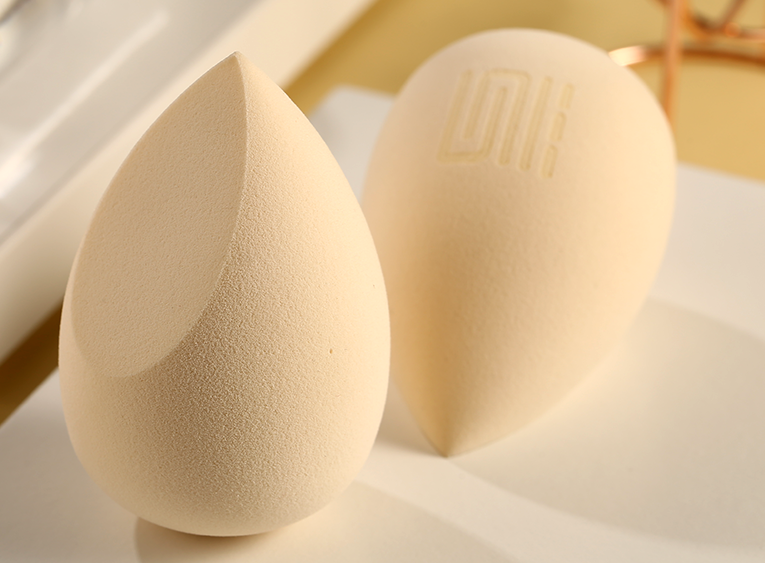 美妝海綿蛋激光打標(biāo)