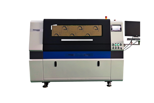 筆記本電腦外殼貼紙貼膜切割裁剪 ，保護(hù)膜切割