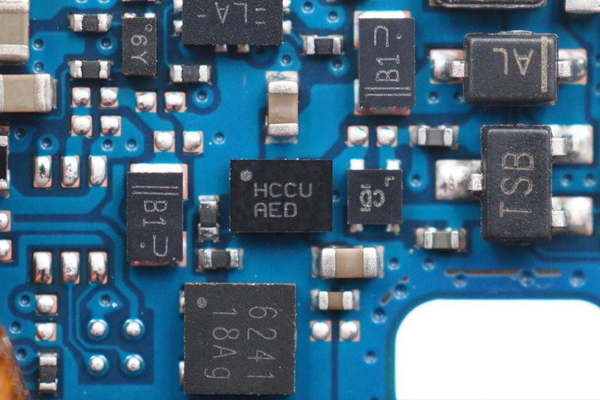 激光除膠機——芯片除膠好幫手！