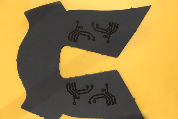 激光技術(shù)在制鞋行業(yè)的應(yīng)用 激光技術(shù)在制鞋行業(yè)的應(yīng)用