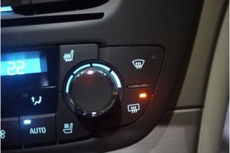 激光打標(biāo)汽車內(nèi)飾，打造專屬您的非凡享受