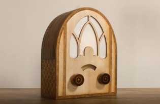 激光切割復(fù)古收音機(jī)，帶你追憶舊時(shí)光