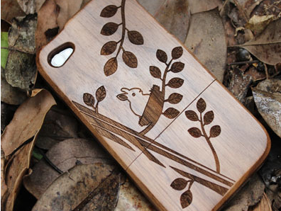 激光雕刻手機殼，擁有它你就是這條街上最靚的仔