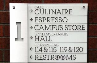 激光切割導(dǎo)向牌，再路癡也不會迷路啦