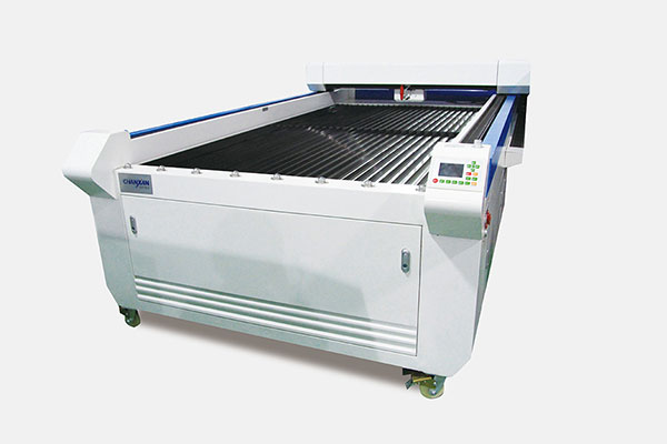 激光裁床價格，激光裁床多少錢？