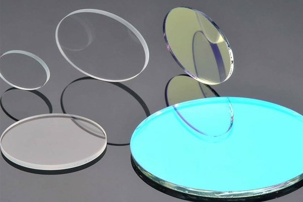 光學玻璃異形切割劃線設備——玻璃激光打孔機