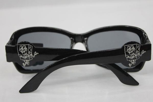 眼睛片激光鐳射設(shè)備——眼鏡激光雕刻機(jī)